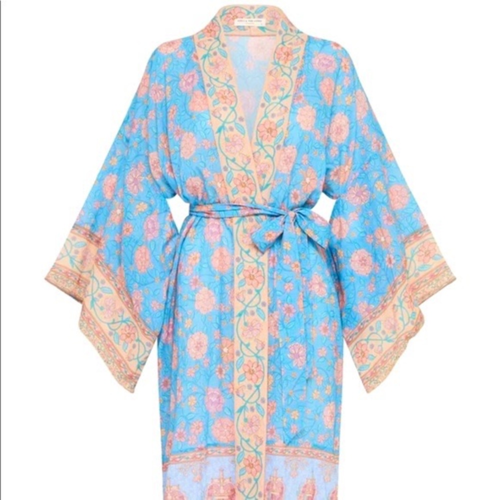 NWT Spell and the Gypsy Collective Designs Love Story Kimono